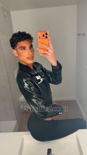 trans girl Zahiahot 8230336 trans girl Zahiahot 8230336