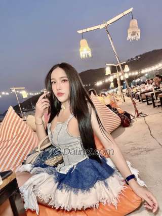 trans girl Zhetarza1565 2584024
