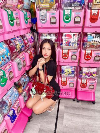 trans girl Zhetarza1565 3596174